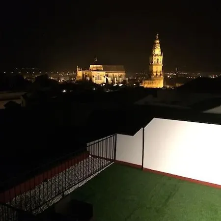 Mirador De La Mezquita Apartment